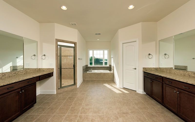 Amherst model bath
